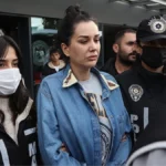 Göztepe Fenerbahçe Maçında Büyük Olay! Ali Koç Yere Düştü.